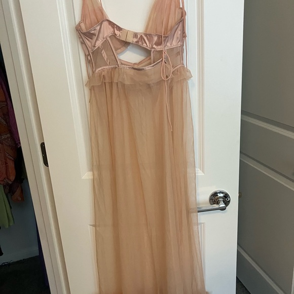 For love and Lemons peach nightgown lingerie bridal - Picture 4 of 4
